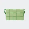 葆蝶家/Bottega Veneta 淡绿色 / 鹦鹉绿 100% 水牛皮 女士 cassette斜挎包 578004V1Q713880