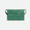 葆蝶家/Bottega Veneta Cassette斜挎包 578004VMAY13182