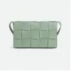 葆蝶家/Bottega Veneta Cassette斜挎包 578004VMAY13403