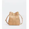 葆蝶家/Bottega Veneta ALMOND 女款 水桶包 680218VCQC42700
