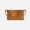 葆蝶家/Bottega Veneta Cassette绳带手拿包 730543VCQC42593