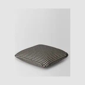 葆蝶家/Bottega Veneta INTRECCIATO CHECKER方形抱枕 118162VCOM01026
