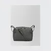 葆蝶家/Bottega Veneta 浅灰色编织小羊皮邮差包 245354V00168582