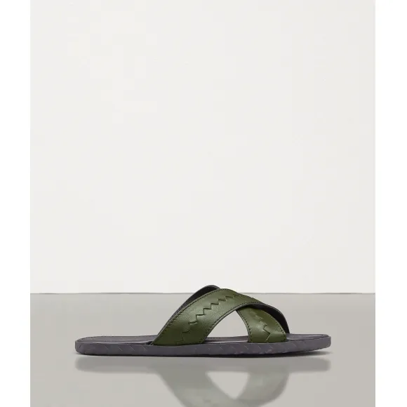 葆蝶家/Bottega Veneta 小牛皮交叉带沙滩凉鞋 562342VT0403336