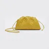 葆蝶家/Bottega Veneta 女士-迷你手袋-手袋-迷你POUCH手拿包 585852VCPP17130