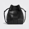 葆蝶家/Bottega Veneta 女士 水桶包 680218VCQC48425