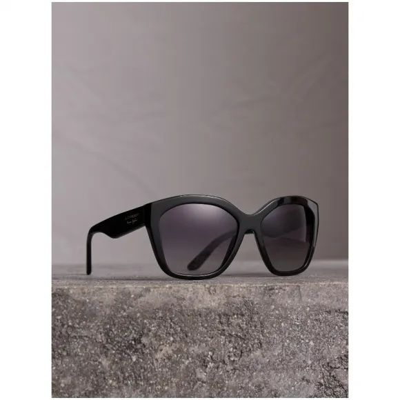 博百利/Burberry 女士 方框太阳眼镜 (黑色) 40666491