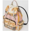 博百利/Burberry 女士 The Rucksack - 中号典藏围巾印花军旅背包 (石色) 40787691