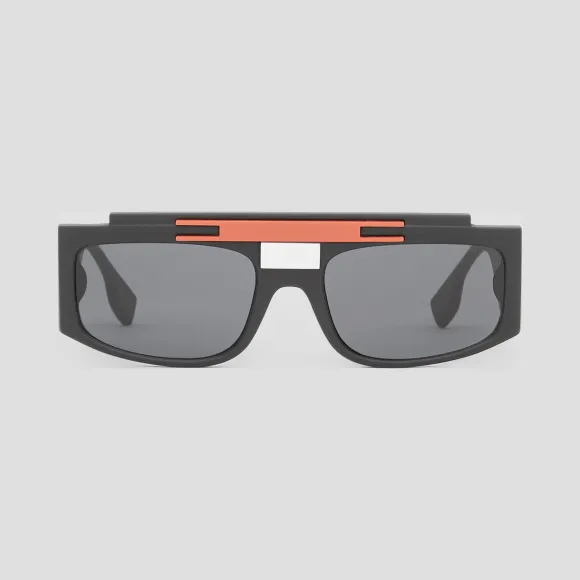 博百利/Burberry 长方框太阳眼镜 (黑色) - 女士  40808181