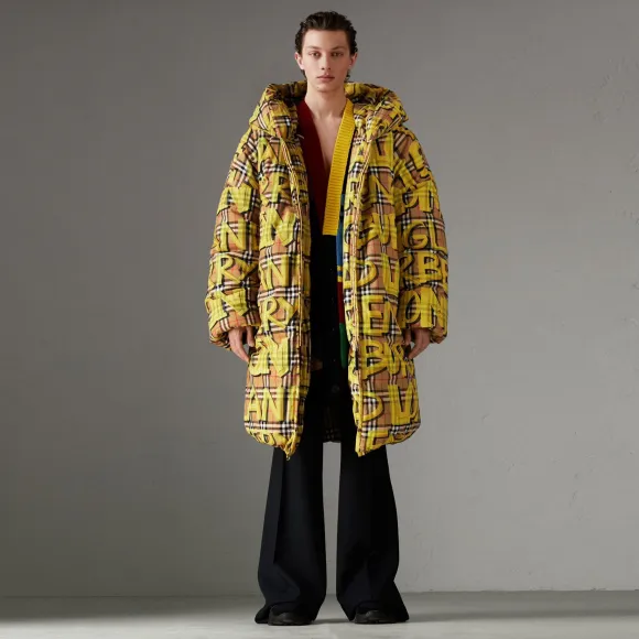 博百利/Burberry  涂鸦 Vintage 格纹羽绒服 (亮黄色)  45478951