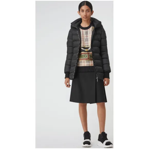博百利/Burberry 女士 连帽羽绒服 (黑色) 80035391