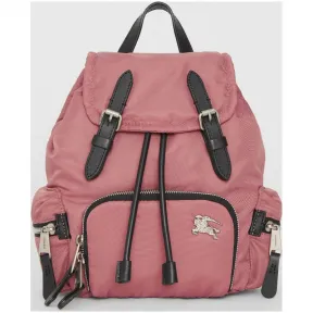 博百利/Burberry 女士 The Rucksack - 小号羽绒尼龙斜背式军旅背包 (粉葵色) 80084341