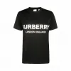 博百利/Burberry 女士 徽标印花棉质 T 恤衫 (黑色) 80116511