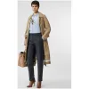 博百利/Burberry 女士 领尖扣衣领专属标识图案棉质衬衫 (浅蓝色) 80135671