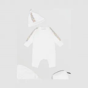 博百利/Burberry 童装 格纹棉质三件套婴儿礼品套装 (白色) 80168551