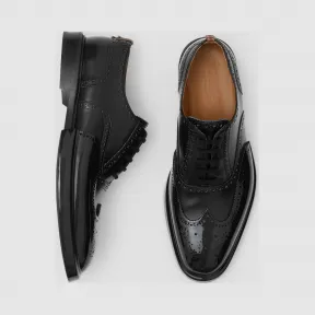 博百利/Burberry 男士 鞋头盖细节皮革牛津布洛克鞋 (黑色) 80206501