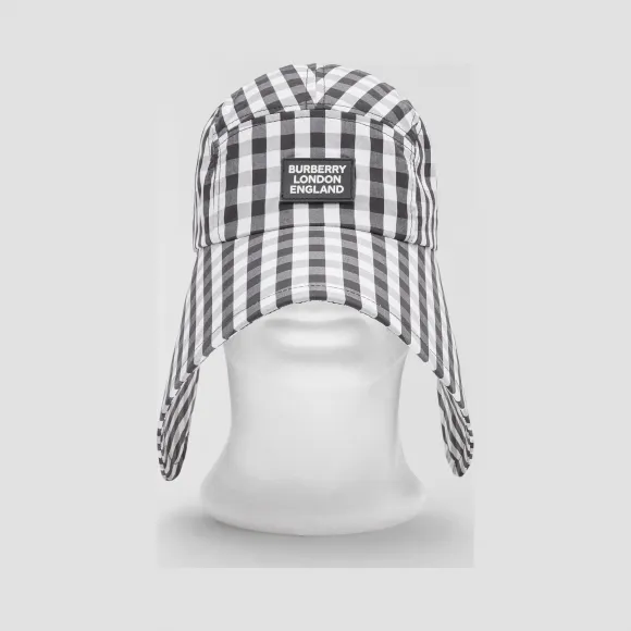 博百利/Burberry 徽标嵌花小方格棉质软帽 (黑色 / 白色)  80277731