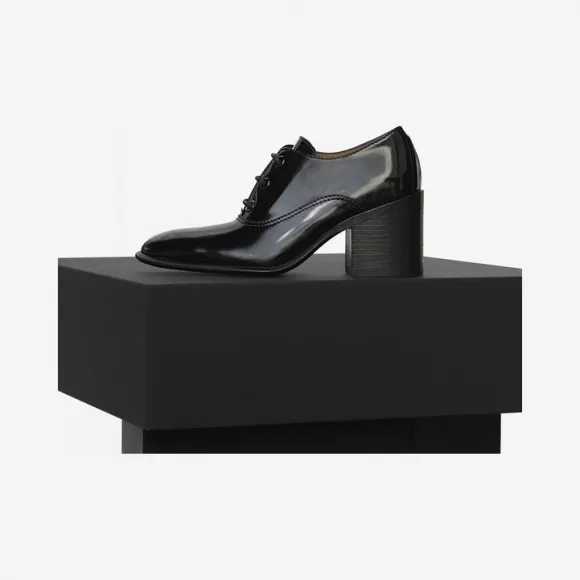 思琳/Celine  Brogue黑色Spazzolato小牛皮男士鞋 317813OMSC.38NO