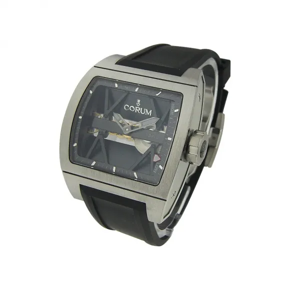 昆仑/Corum 42.5 MM x 41.5 MM x 13.23 MM 钛金属 自动机械机芯 107-101-04-V250-0000