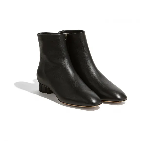 菲拉格慕/Salvatore Ferragamo 花卉造型鞋跟踝靴 01N311_682783