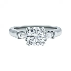 海瑞温斯顿/HarryWinston Classic Winston圆形明亮式切工订婚钻戒 RGDPRD010TB