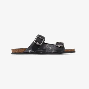 Jimmychoo/吉米周 ETTA CITY SANDAL | JC 字母印花烟灰色皮革凉鞋 ETTACITYSANDALXPO0C9972