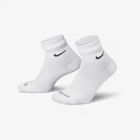 耐克/Nike 短袜 DH5485-100