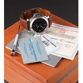 沛纳海/Panerai 不锈钢 现代款系列 自动机械表芯 男表 PAM00027