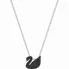 施华洛世奇/Swarovski Iconic Swan 链坠, 小码, 黑色, 镀白金色 5213923