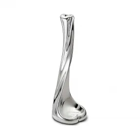 蒂芙尼/Tiffany Elsa Peretti® 系列 Bone 烛台。纯银，高约 24 厘米。