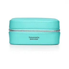 Tiffany Blue® 蒂芙尼蓝色光面小牛皮长方形中号珠宝盒  GRP09843