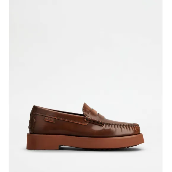 托德斯/Tod's 男人 棕色 皮革乐福鞋 XXM54K00640AKTS020