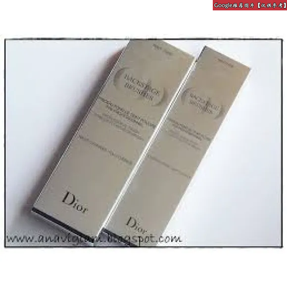 迪奥/Dior  Christian Dior底妆粉刷 – 卓越遮盖  Y0995610