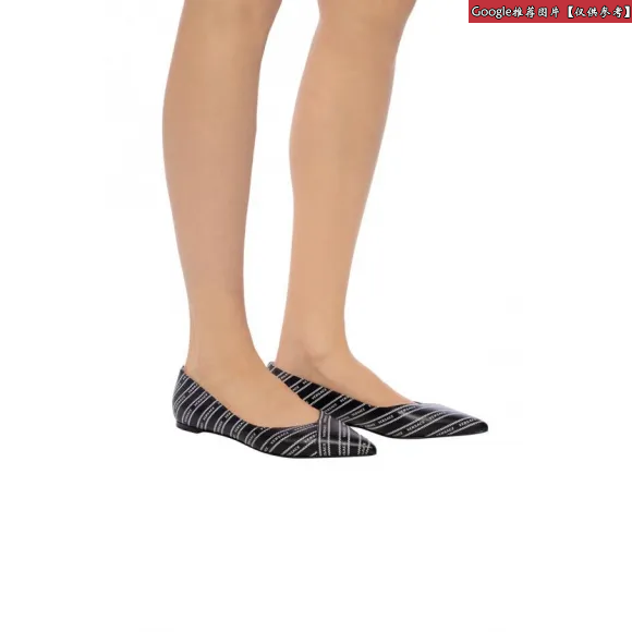 范思哲/Versace Nastro Versace印花尖头平底鞋 DSR830C-D5NS_DNW