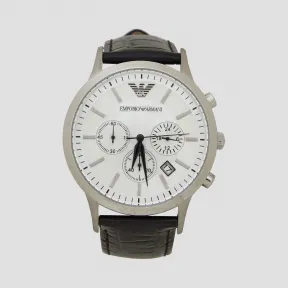 安普里奥·阿玛尼/Emporio Armani 这款计时码表配有钢制表壳和鳄鱼皮效果表带 | 男 50220452rd