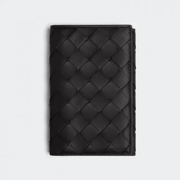 葆蝶家/Bottega Veneta 黑色、草绿色 100% 牛皮革  护照夹 629679VCPQ61027