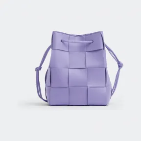 葆蝶家/Bottega Veneta 紫藤色 羊皮革/牛皮革 女士 小号cassette水桶包 680218VCQC44215