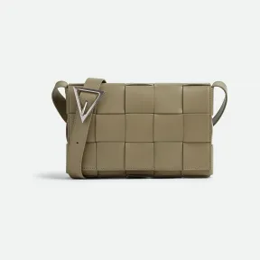 葆蝶家/Bottega Veneta Cassette斜挎包 737950VB1K01511