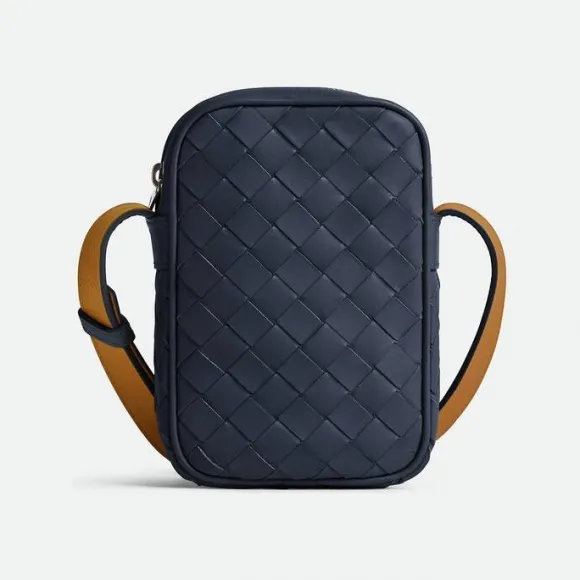 葆蝶家/Bottega Veneta Intrecciato编织拉链手机包 743214VCPQA4049