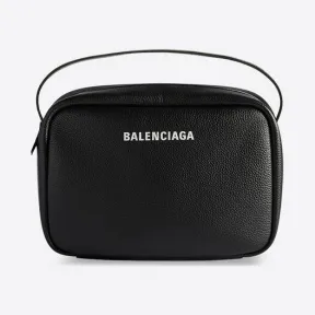 巴黎世家/Balenciaga 女士 Everyday 中号黑色相机包 67926715YUN1090