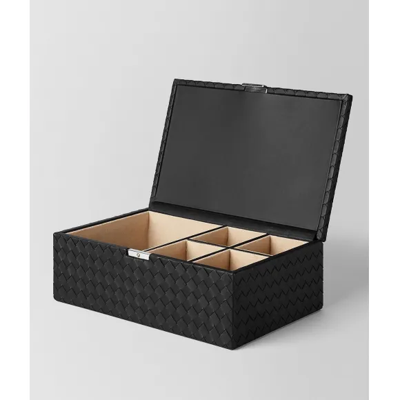 葆蝶家/Bottega Veneta 黑色INTRECCIATO编织小羊皮立式首饰盒 114628V00131000