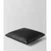 葆蝶家/Bottega Veneta 黑色INTRECCIATO编织小羊皮方形抱枕 118162V00101000