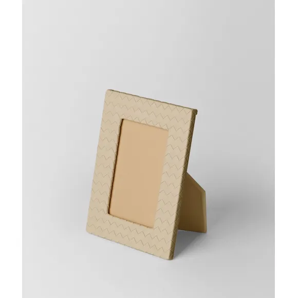 葆蝶家/Bottega Veneta PERGAMENAINTRECCIATO编织小羊皮小号镜框 139048V00139502