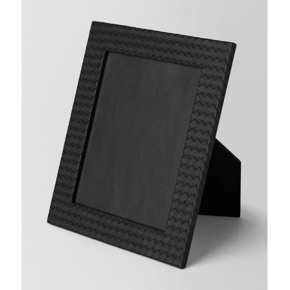 葆蝶家/Bottega Veneta 黑色INTRECCIATO编织小羊皮大号相框 139050V00131000