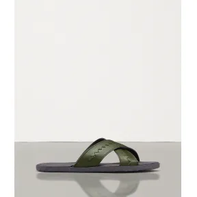 葆蝶家/Bottega Veneta 小牛皮交叉带沙滩凉鞋 562342VT0403336