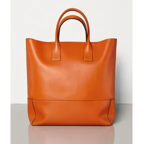 葆蝶家/Bottega Veneta 中号高级小牛皮托特购物袋 573759VMAU07686