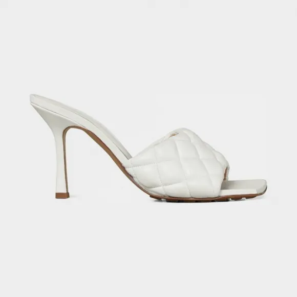 葆蝶家/Bottega Veneta DREAM NAPPA小羊皮厚底凉鞋 592015VBRR09122