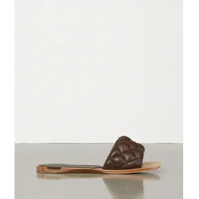 葆蝶家/Bottega Veneta DREAM NAPPA小羊皮加厚平底凉鞋 592913VBRR08812