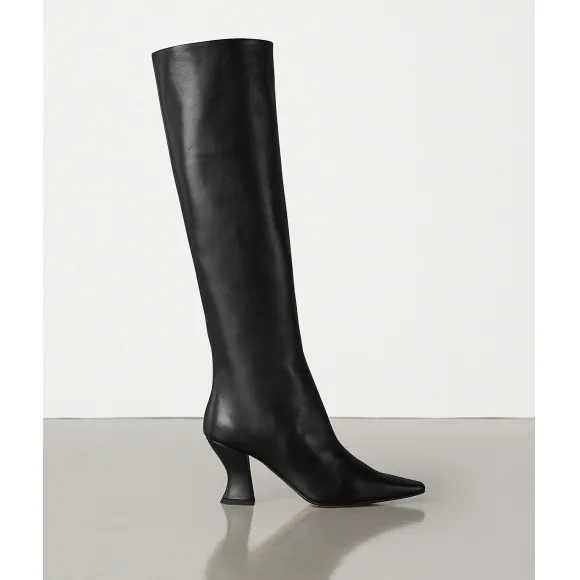 葆蝶家/Bottega Veneta 小牛皮ALMOND皮靴 608843VBSL01000