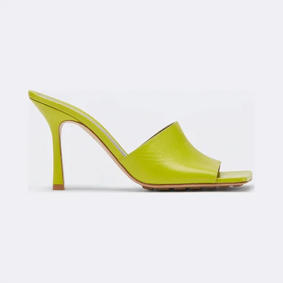 葆蝶家/Bottega Veneta 奇异果绿 STRETCH凉鞋 610538-VBSF0-7275